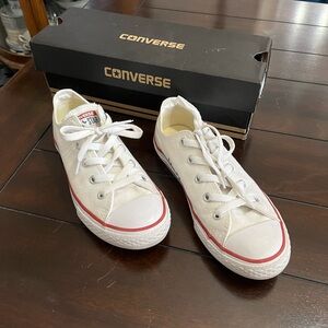 White Low Top Converse Sneakers Kids Size 3